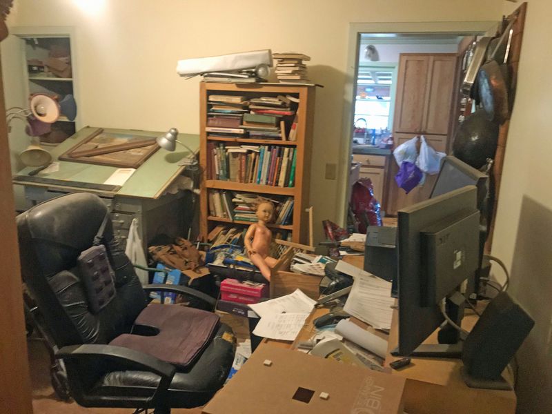059 The Office Area.jpg
