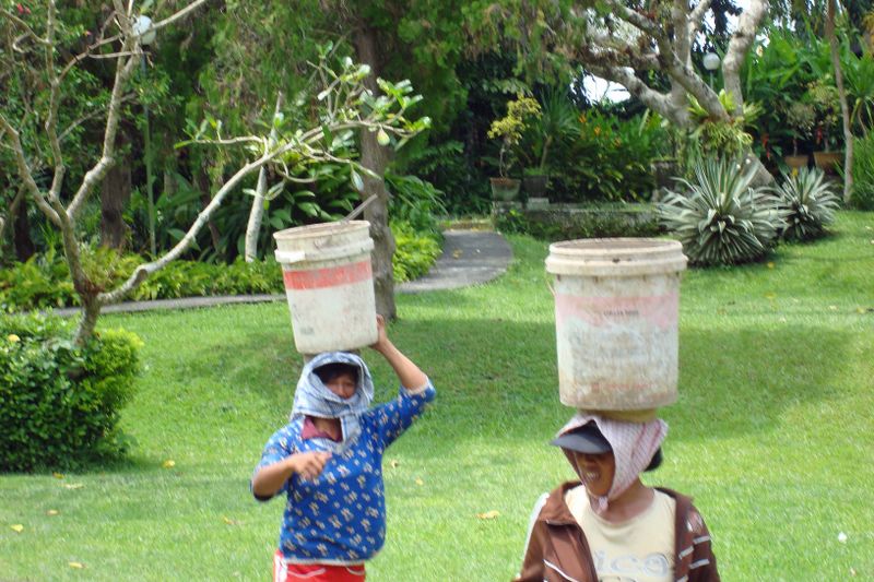 051 The Women Do the Heavy Labor.jpg