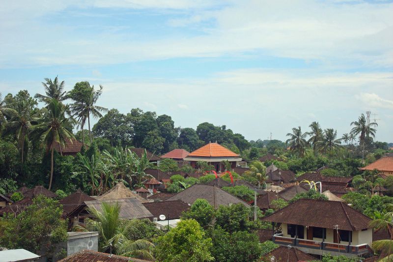 065 View from Ruma Rhoda Room.jpg