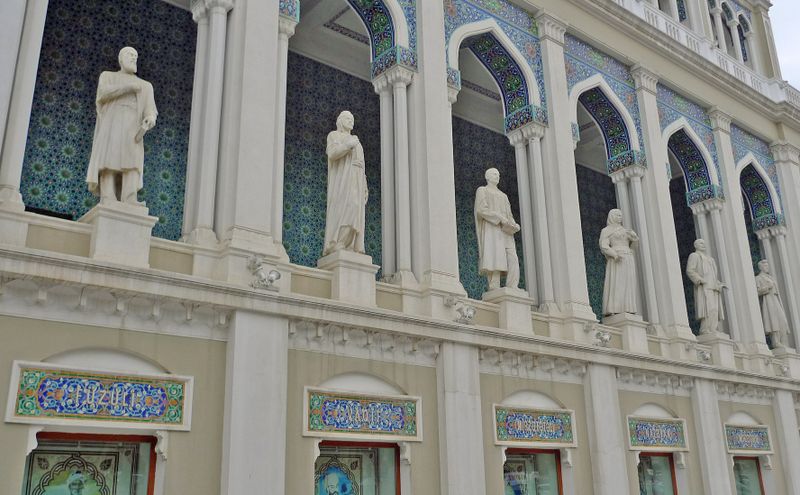 020 Statues of Literary Heros.jpg