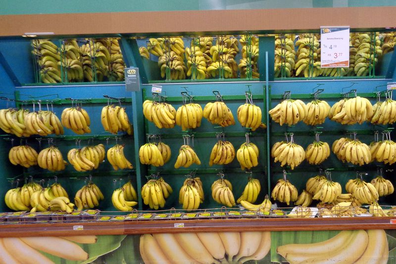 042 Each Banana a Different Type and Price.jpg
