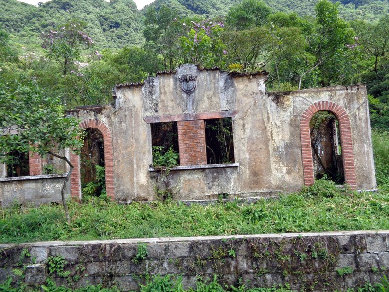 080 Derelict Buildings from the Railroad Era.jpg