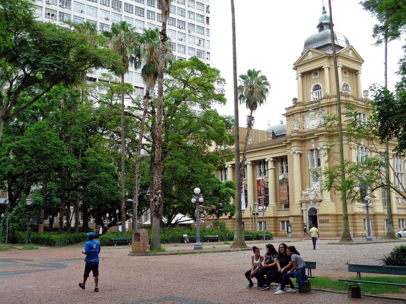 104 As in Curitiba--Many Jungles in the Parks.jpg