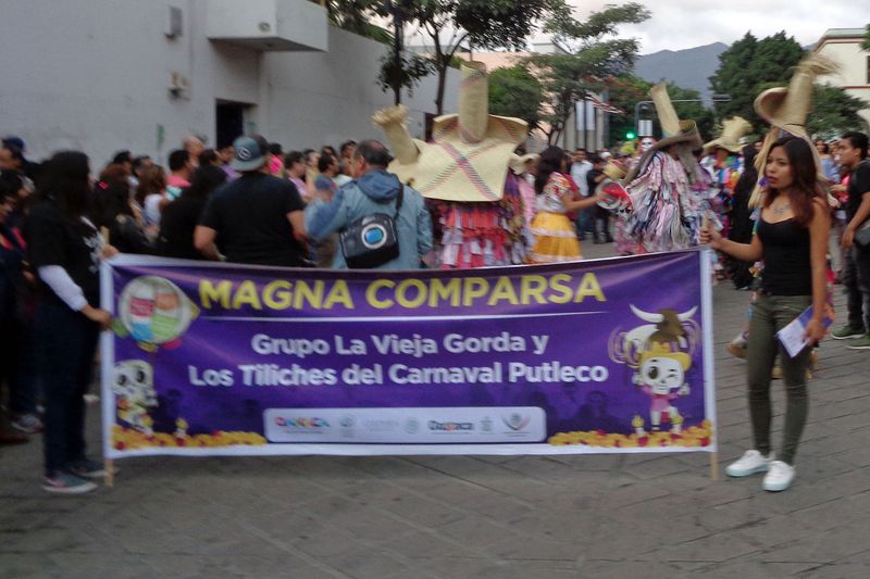 045 The Big Comparsa Starts.jpg
