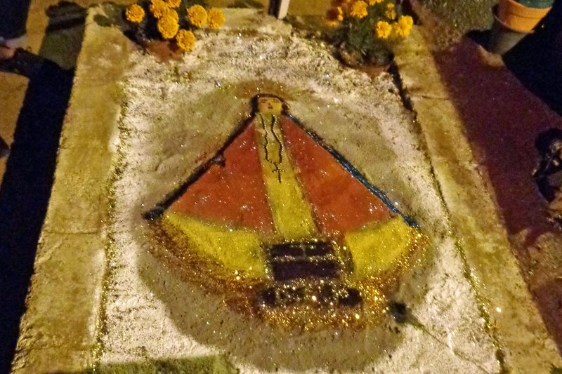 069 Detail of a Sand Painting.jpg