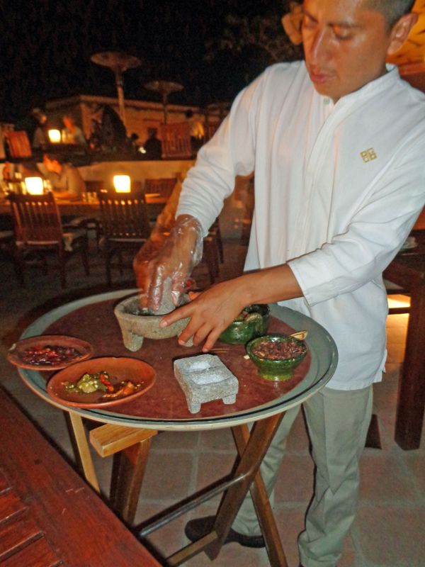 118 Tableside Salsa Preparation.jpg