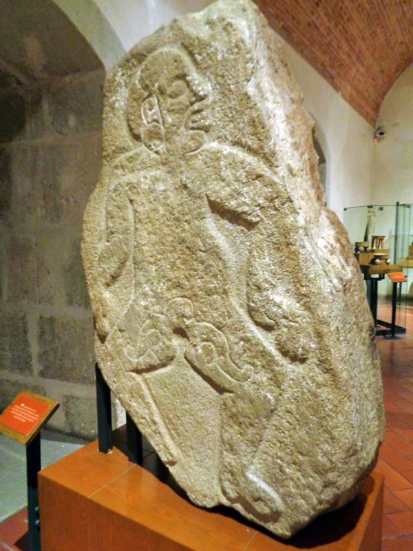 143 Monte Alban Dancer Statue with Genitals Removed.jpg