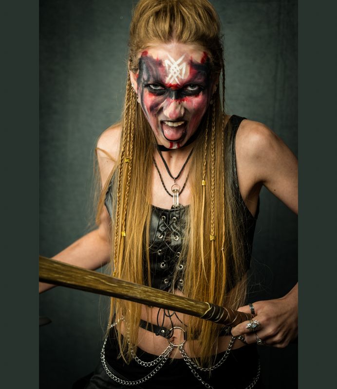 Jaz 1224 shieldmaiden