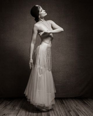 Anne Duffy 0325 NSFW