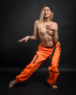 L1000334