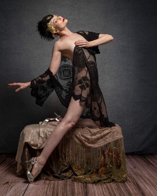 Anne Duffy 0325  NSFW