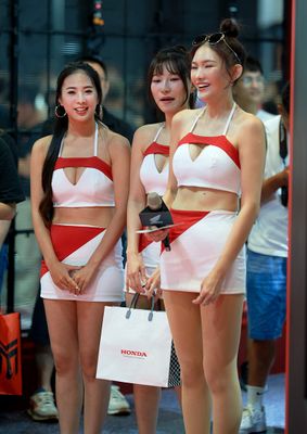 DSC_8407.jpg---.jpg