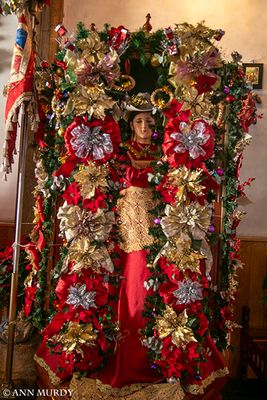 Virgin in Nicho in Pomacuáran