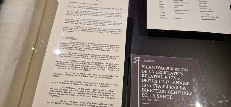 Loi IVG - Archives nationales