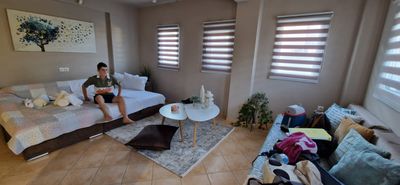 2 - Airbnb S