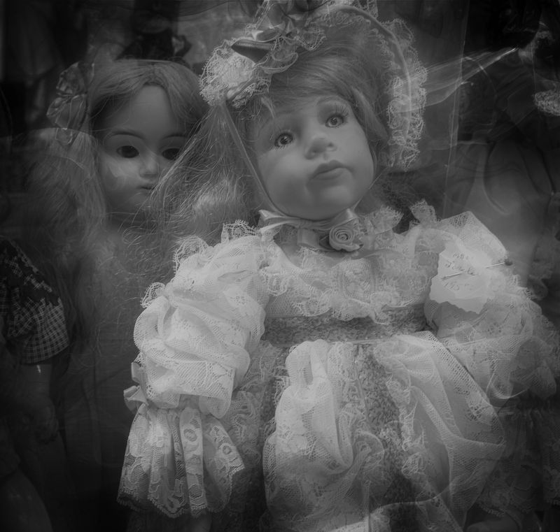 Ghostly Dolls