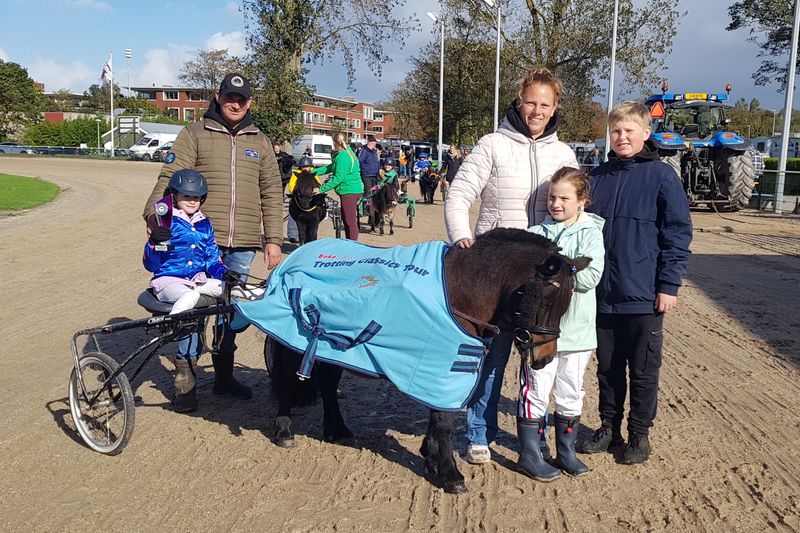 Minikoers 1. Jill Obermeijer met Odessa2.jpg