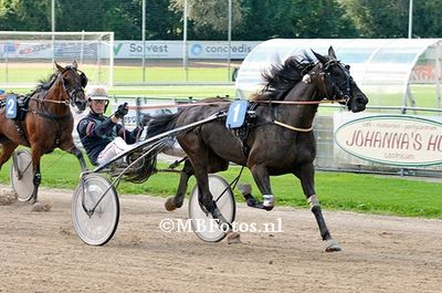 Koers 2. Ottey Black1.jpg