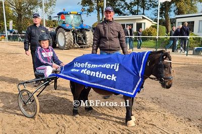 Minikoers 1. Lizz Obermeijer met Odessa4.jpg