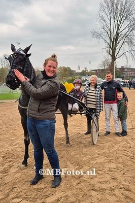 Koers 2. Olympia Lady5.jpg
