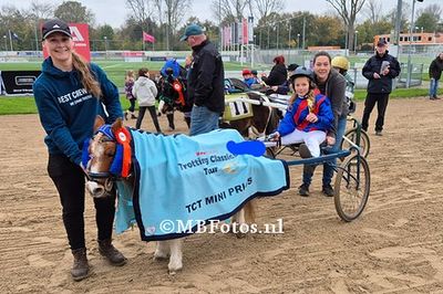 Minikoers 1. Collin Kooijman met Frenky3.jpg