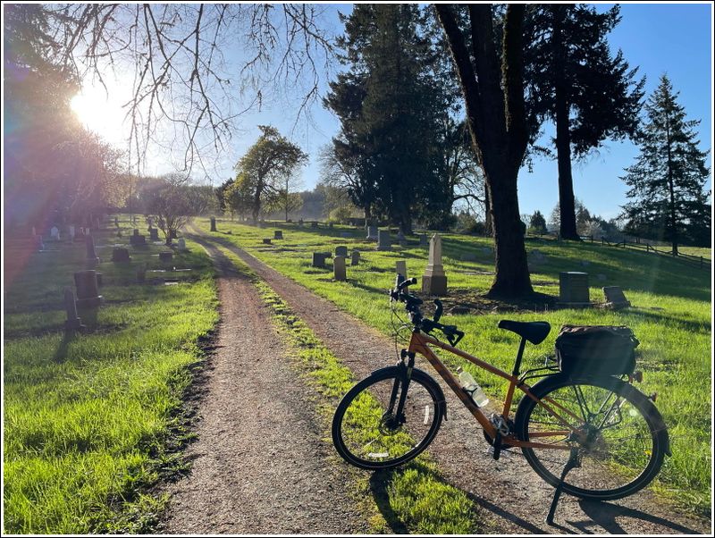 South Yamhill Cemetery (2024-04-01 April Fools Ride!)