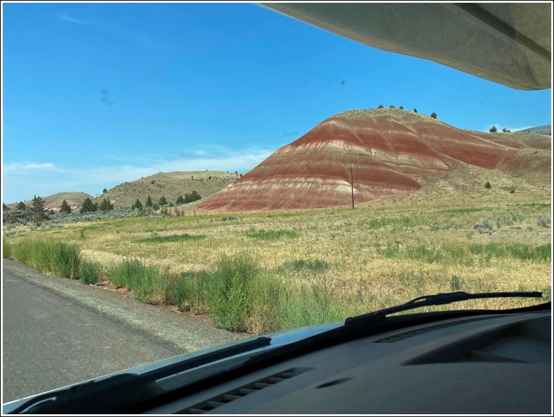 2024-Aug-789-PaintedHills.jpg