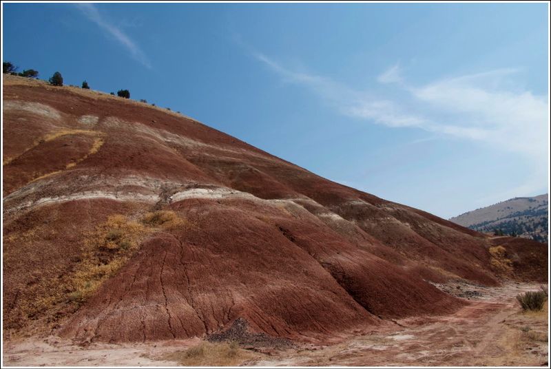 2024-Aug-843-PaintedHills.jpg