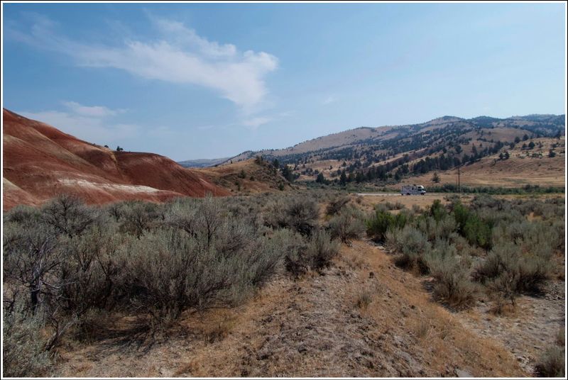 2024-Aug-886-PaintedHills.jpg