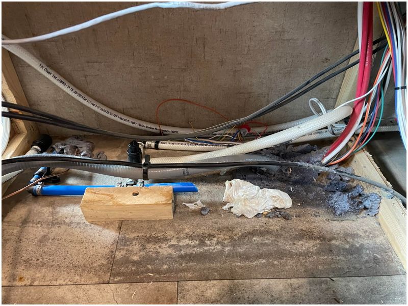 The original piping layout minus fist fulls of expanded foam