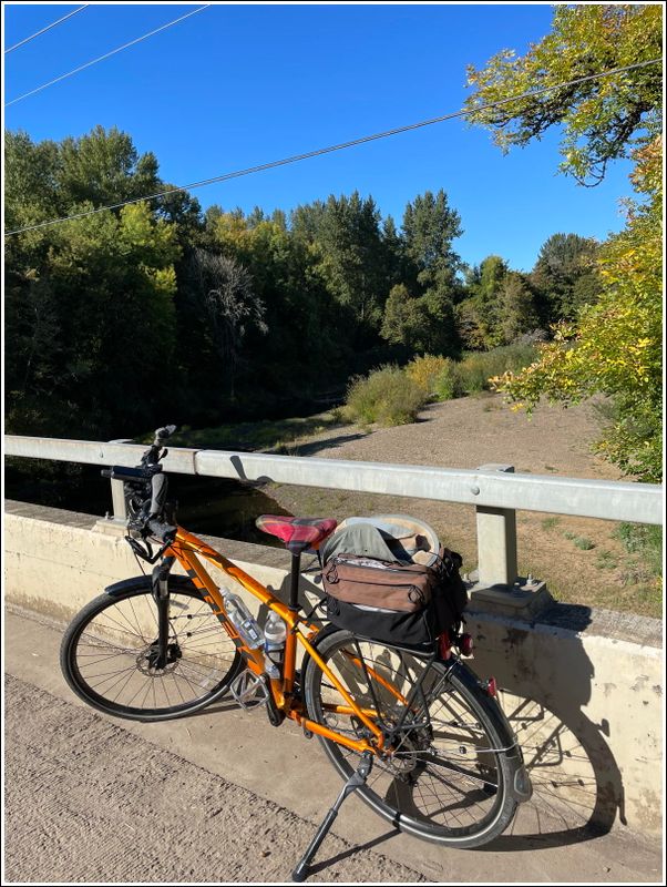S. Yamhill River bridge (2024-10-03)