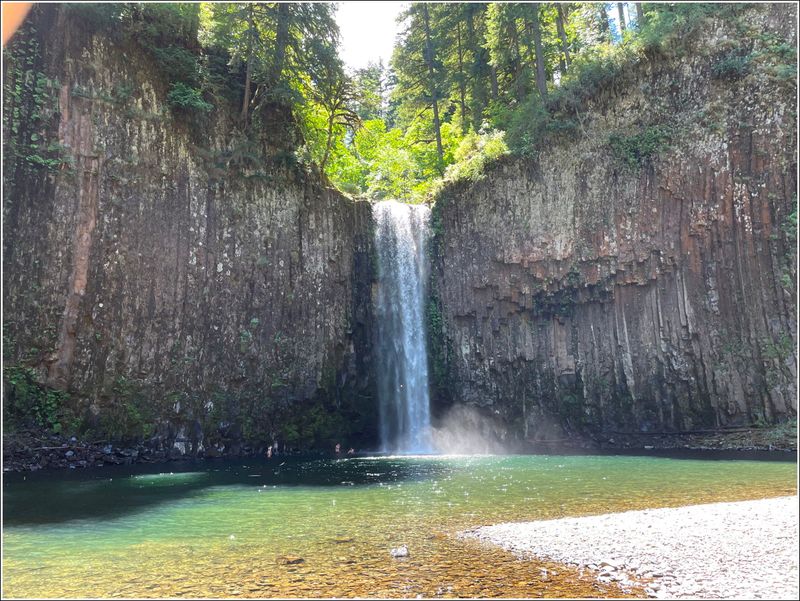 Hike to Abiqua Falls!