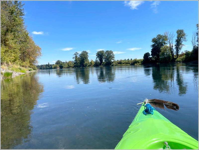(2025-08-08) Floating the Willamette