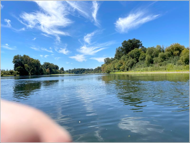 (2025-08-08) Floating the Willamette