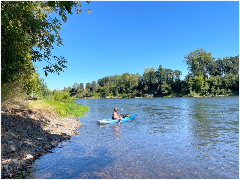 (2025-08-08) Floating the Willamette