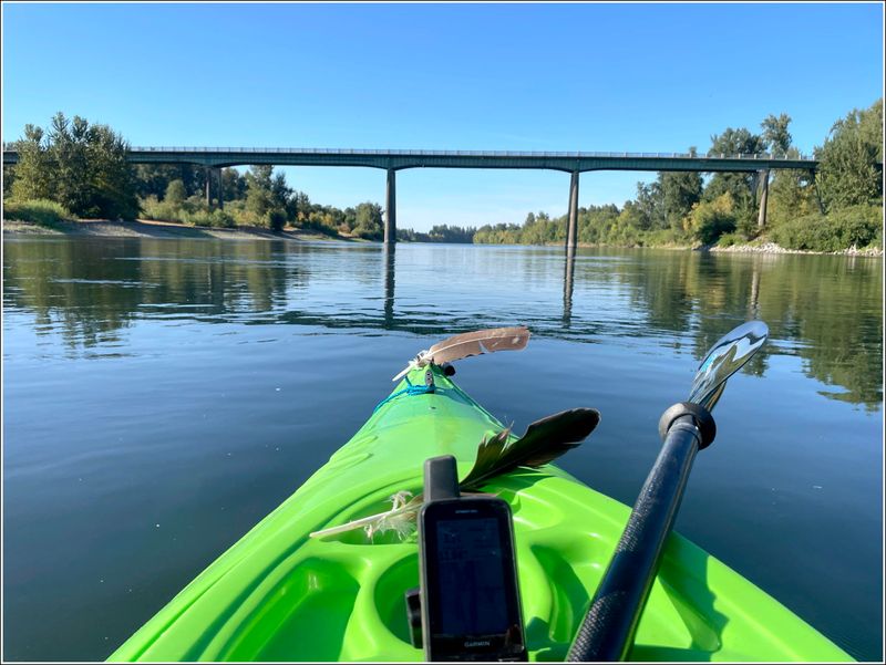 (2025-08-08) Floating the Willamette
