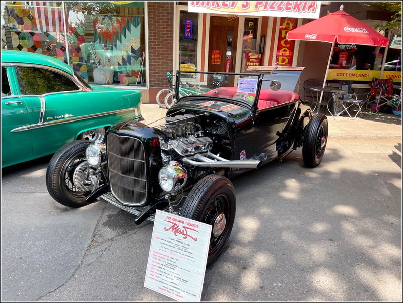 Cruising McMinnville Car Show - 2025