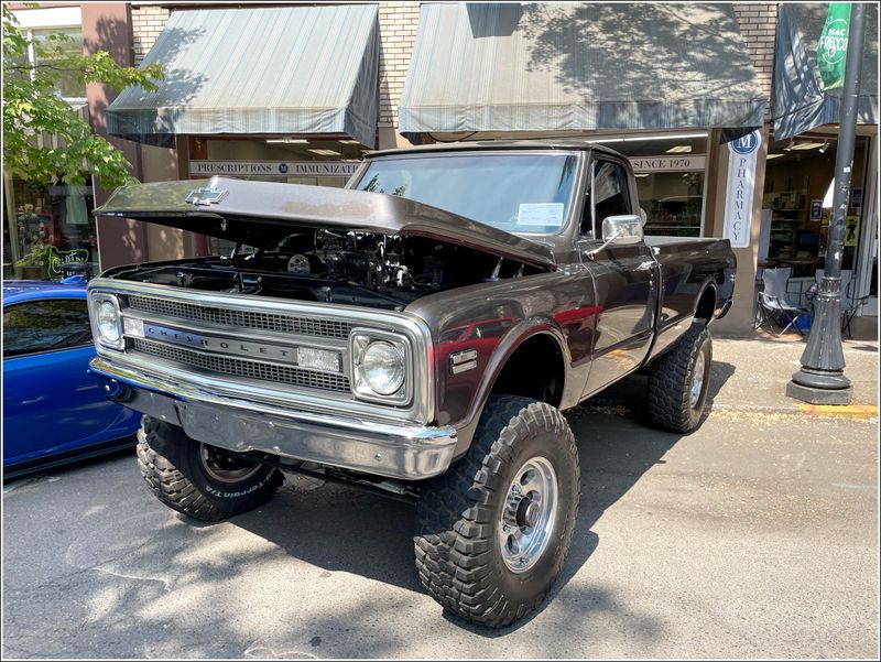 Cruising McMinnville Car Show - 2025