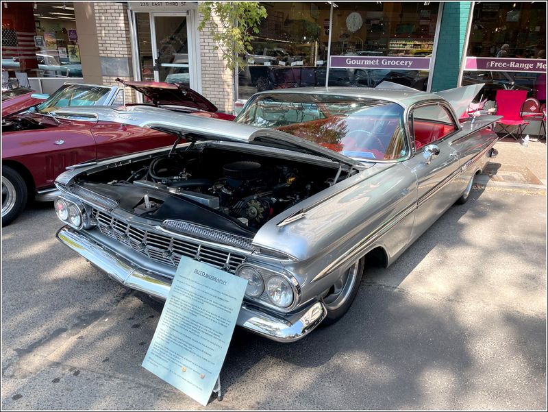 Cruising McMinnville Car Show - 2025