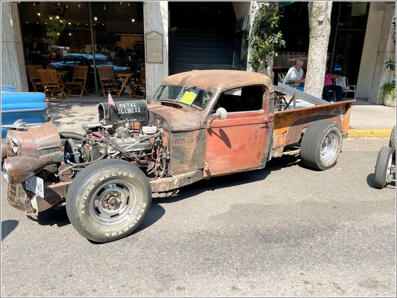 Cruising McMinnville Car Show - 2025