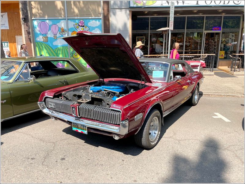 Cruising McMinnville Car Show - 2025