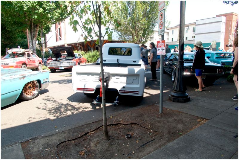 Cruising McMinnville Car Show - 2025
