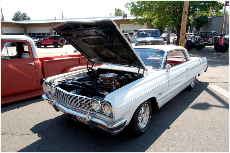 Cruising McMinnville Car Show - 2025