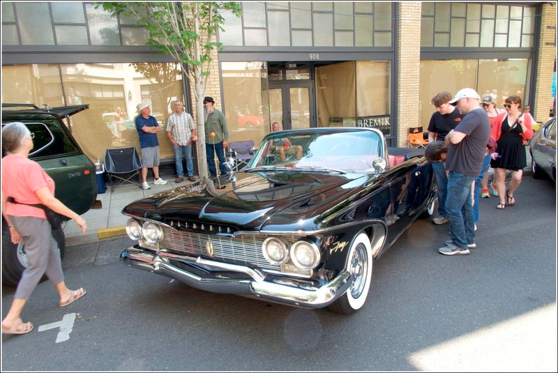 Cruising McMinnville Car Show - 2025