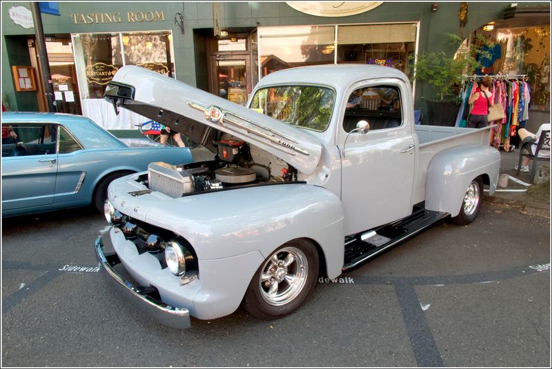 Cruising McMinnville Car Show - 2025
