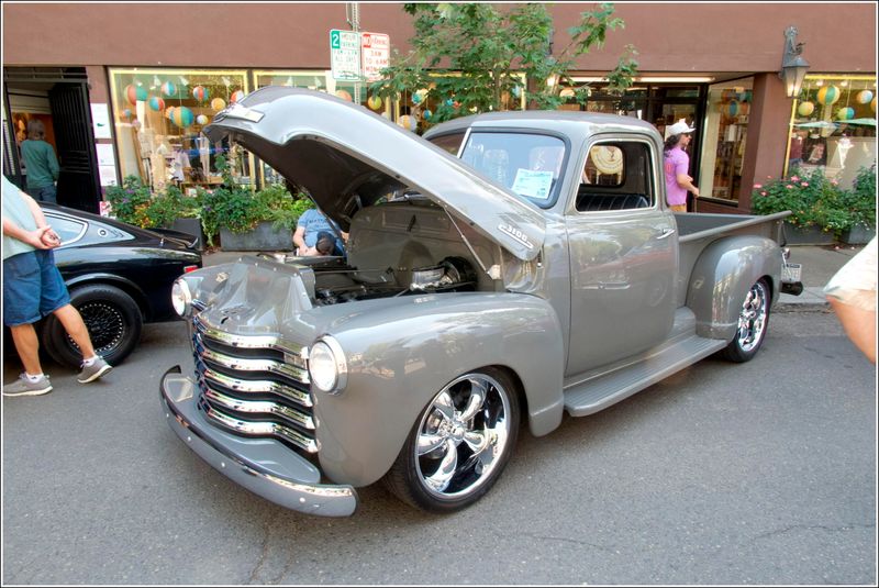 Cruising McMinnville Car Show - 2025