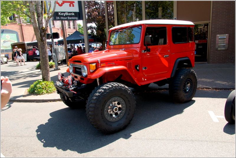 Cruising McMinnville Car Show - 2025