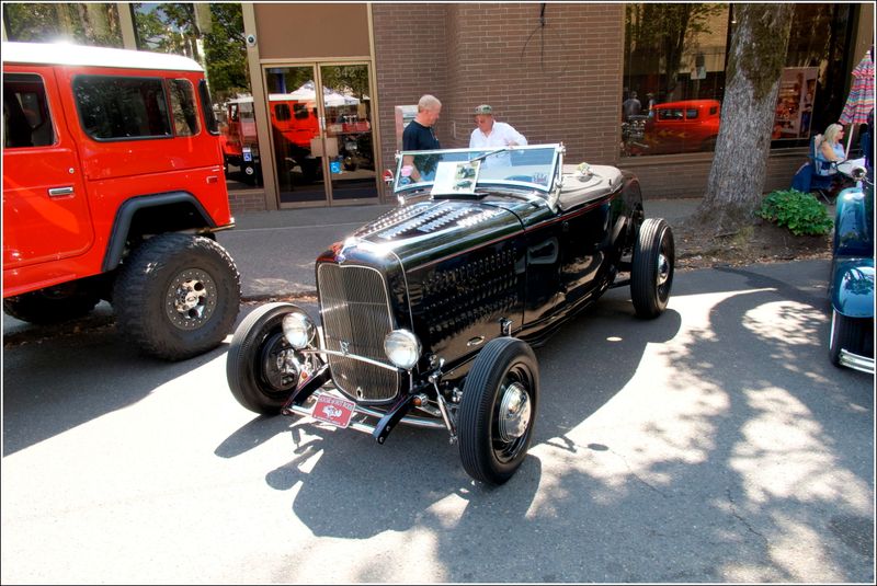 Cruising McMinnville Car Show - 2025