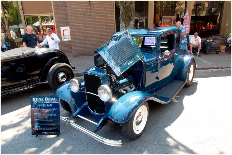 Cruising McMinnville Car Show - 2025