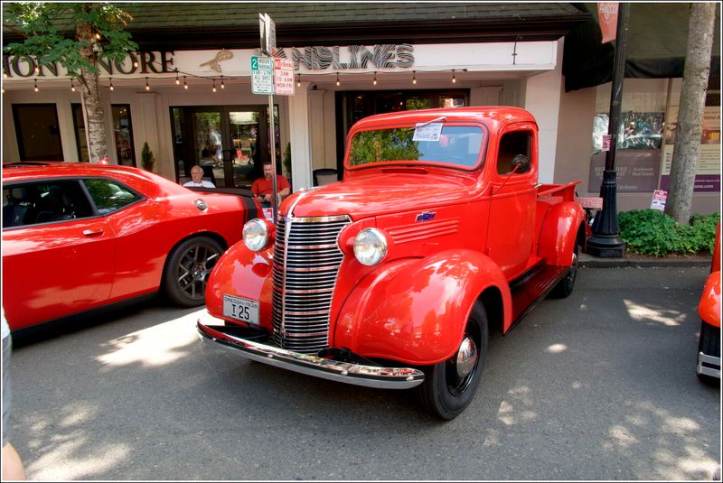 Cruising McMinnville Car Show - 2025